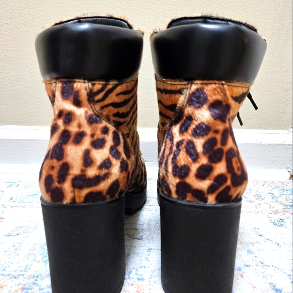 Aldo Nispel Mixed Animal Print Faux Horsehair Lug Sole Lace-Up Boots NWOB. - Picture 4 of 9